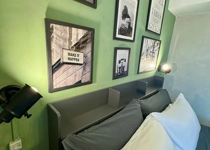 Apartment Netflix And Wifi Staycation Viceroy Walk To Venice Grand Canal *