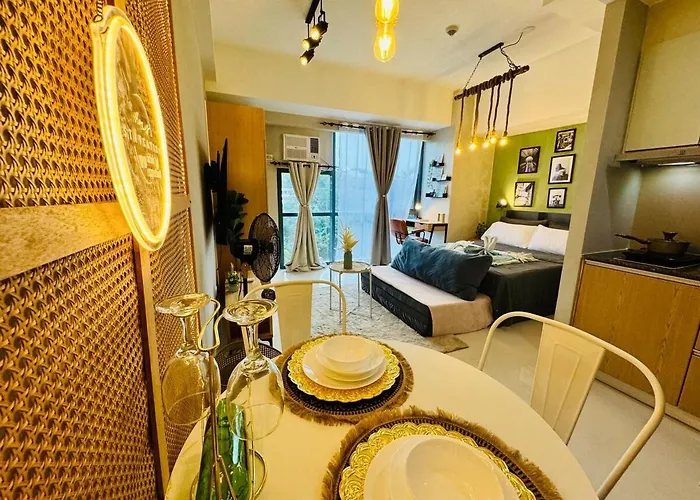 Netflix And Wifi Staycation Viceroy Walk To Venice Grand Canal Apartment